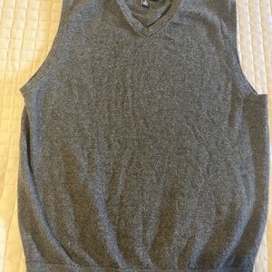 Nordstrom Mens Shop 100% Italian Merino Wool Vest Sz M Charcoal  Golf Casual